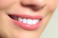 Отбеливание зубов дома